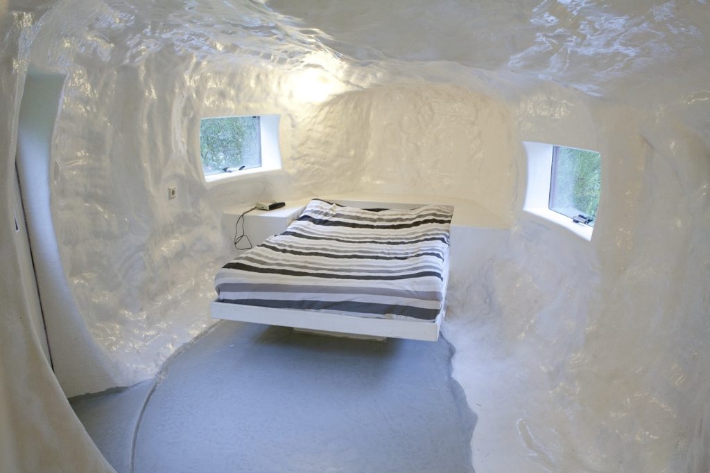Gli interni del CasAnus Hotel