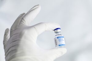 Una dose di vaccino Travelmundi