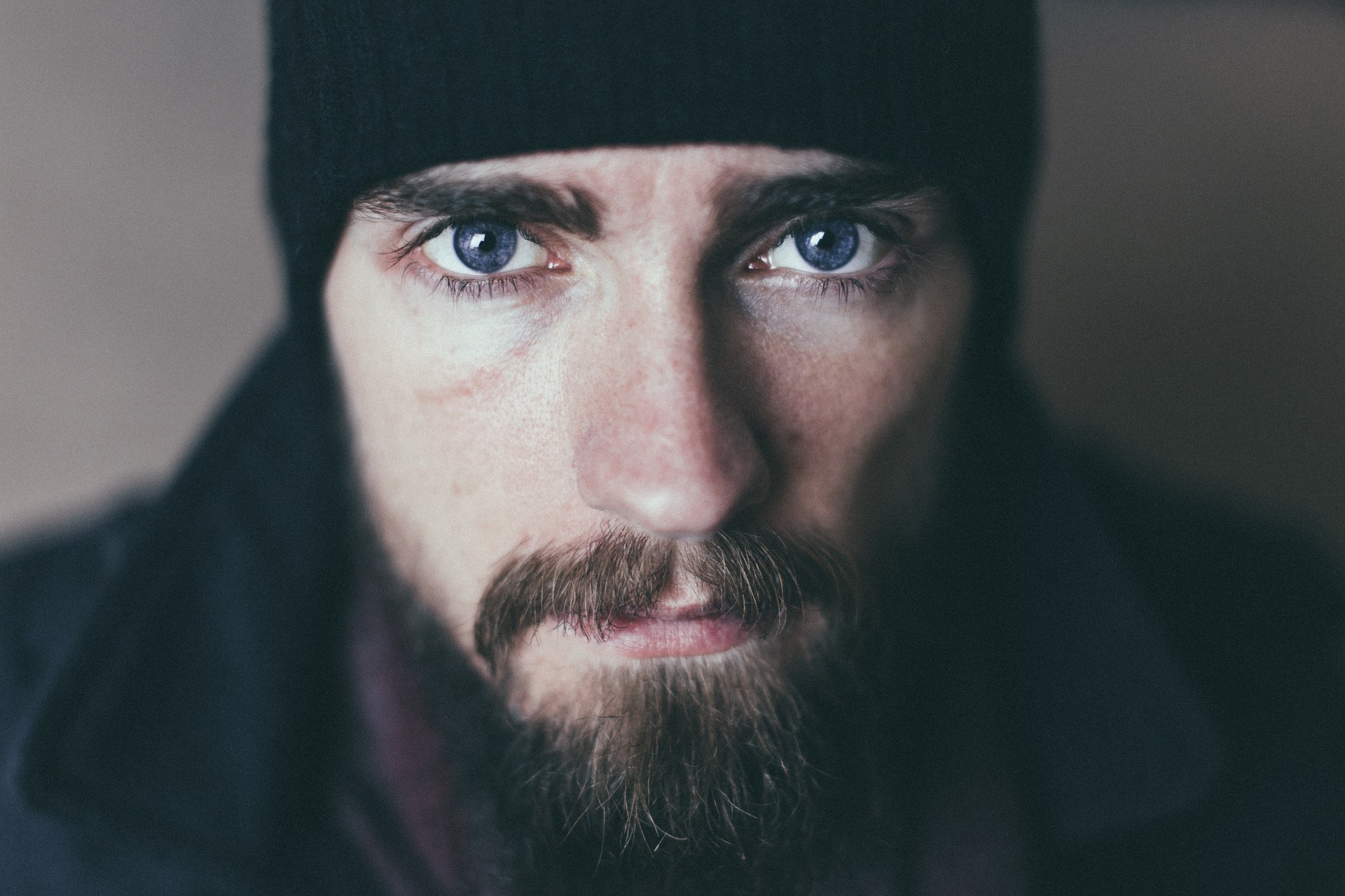 Uomo con la barba Travelmundi