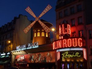 Moulin Rouge Travelmundi